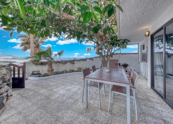 Atlantico 124 - Ocean Views - 2 Min By Lanzarote Holiday home