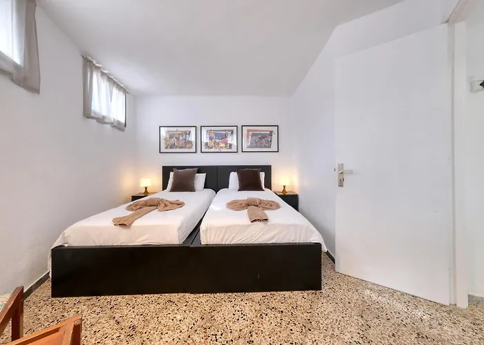 Atlantico 124 - Ocean Views - 2 Min By Lanzarote Holiday home Famara